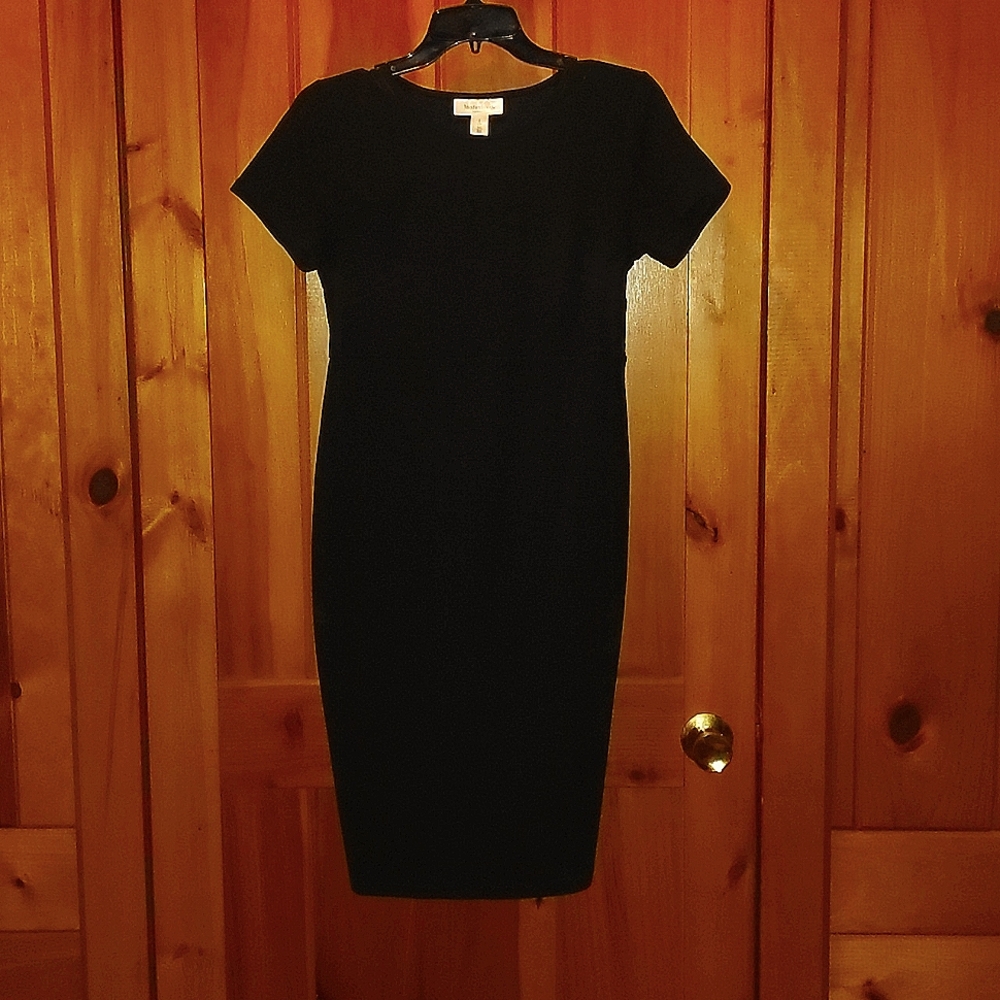 Motherhood Maternity little black dress size small